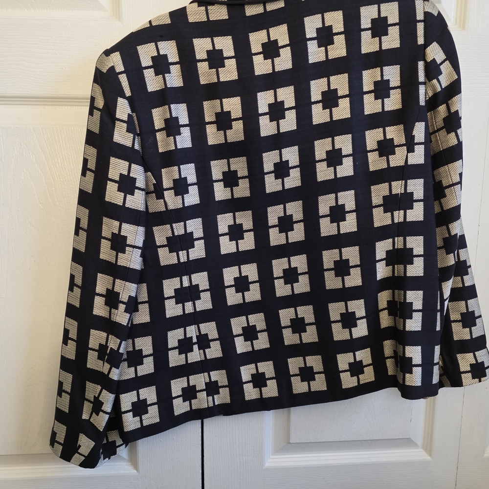 Doncaster Women's Black and Cream Jacket - Picture 2 of 2